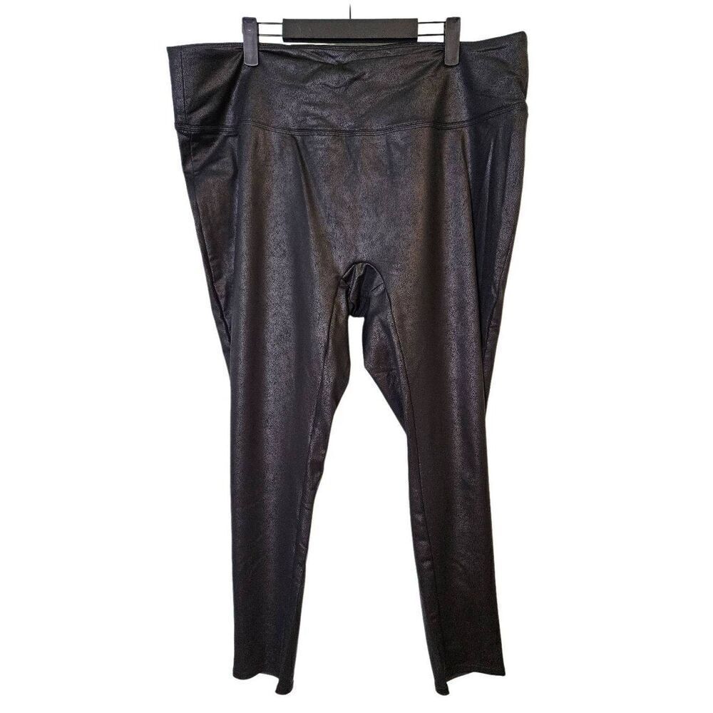 All Worthy black " looks like leather" ankle length leggings. Size 2X.
